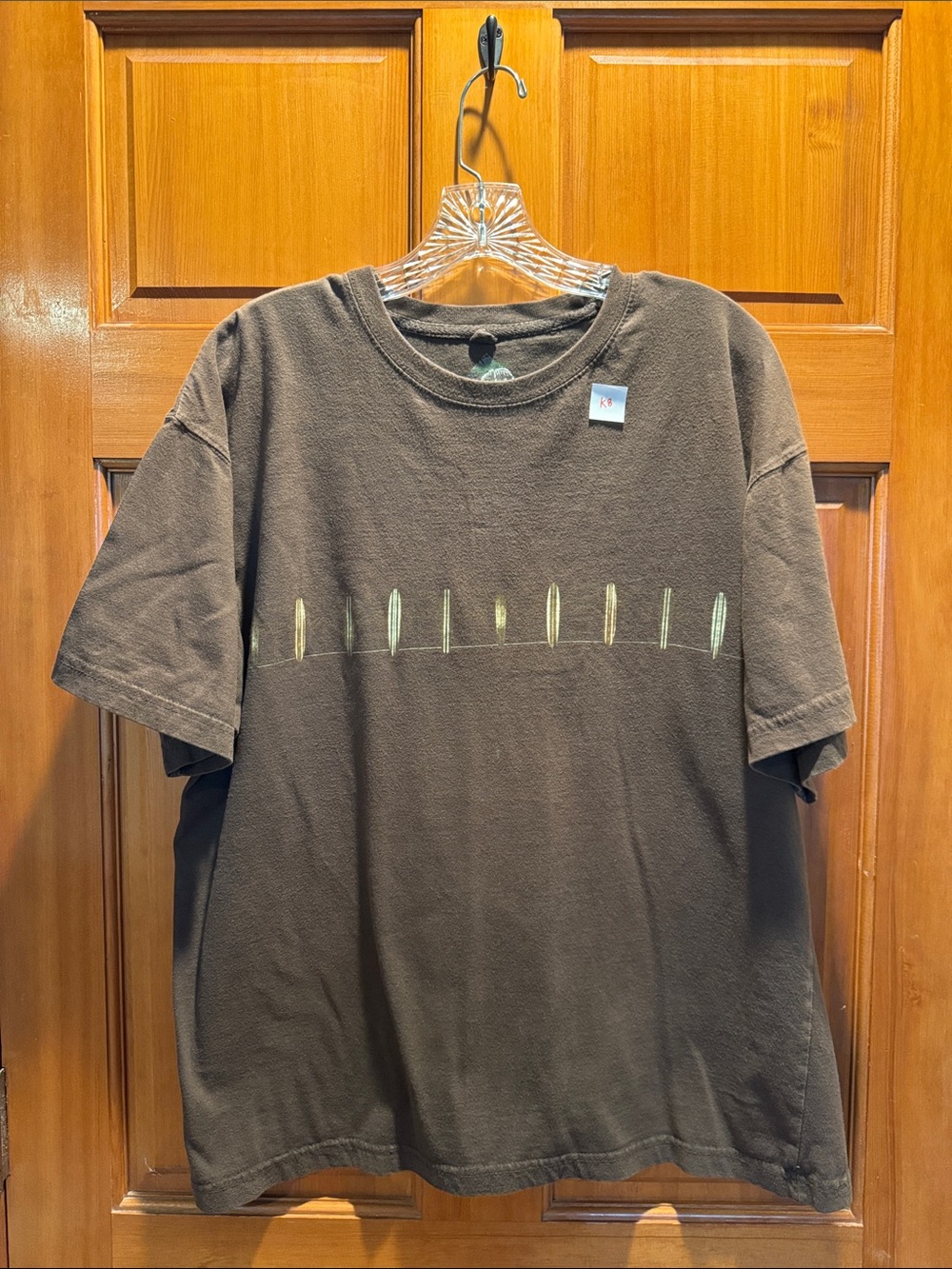 Men's Brown Graphic Tee with Cream Surfboard Accents Size XL
